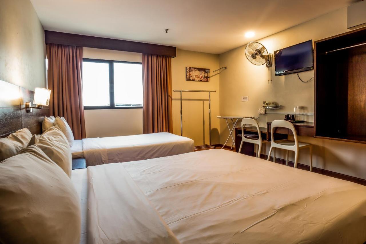 Pp Hotel By Moxy George Town Zewnętrze zdjęcie